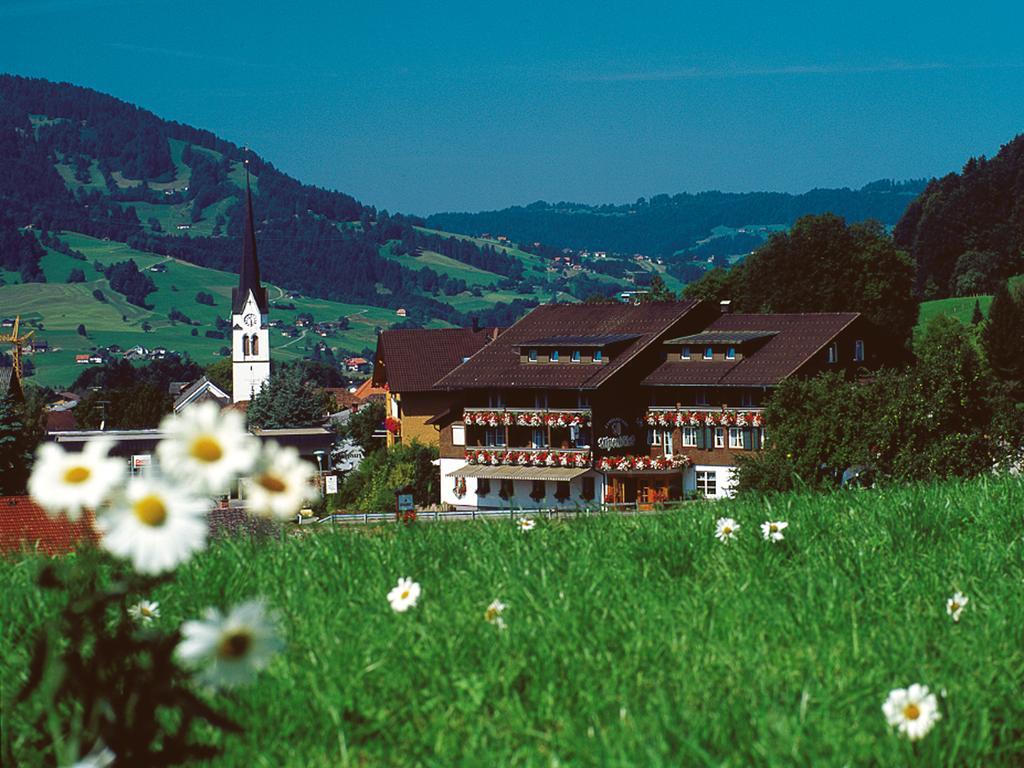Genusshotel Alpenblick Лінгенау Екстер'єр фото